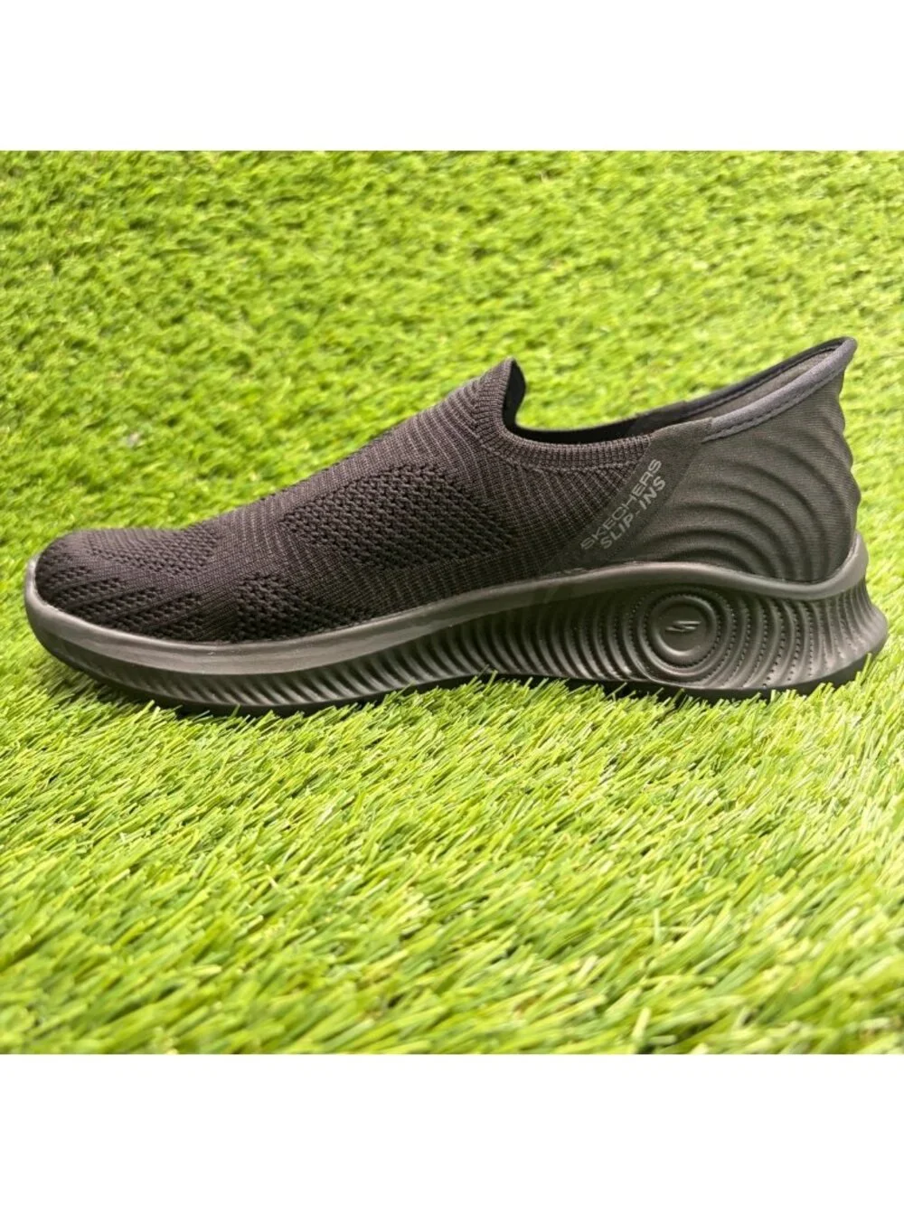 Skechers Go Walk Anywhere Womens Size 6.5 Black Running Slip-On Shoes Sneakers